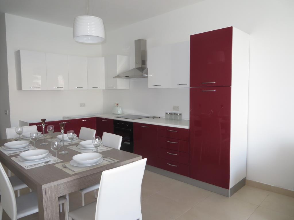 Blue Skies Apartment Marsaskala Exterior photo
